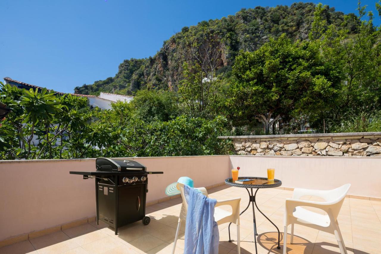 Olga'S Filoxenia - Villa Aladanos-Private Pool And Heated Jacuzzi Makhairoí Exterior foto